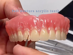 Dentes de acrílico con una ajuste cómodo y estable
