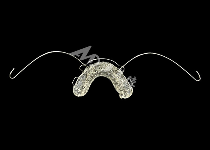 Aplicación de ortodoncia estética Activador modificado Material duradero para una alineación efectiva de la mandíbula