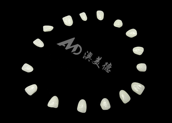 Buen precio Carillas de porcelana IPS EMAX para restauraciones de dientes frontales de aspecto natural en línea