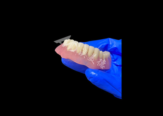 Buen precio Dentadura ligera de acrílico completo con marco metálico, dentadura extraíble de arco completo en línea